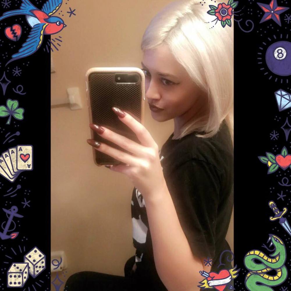 Meet your Posher, Cali